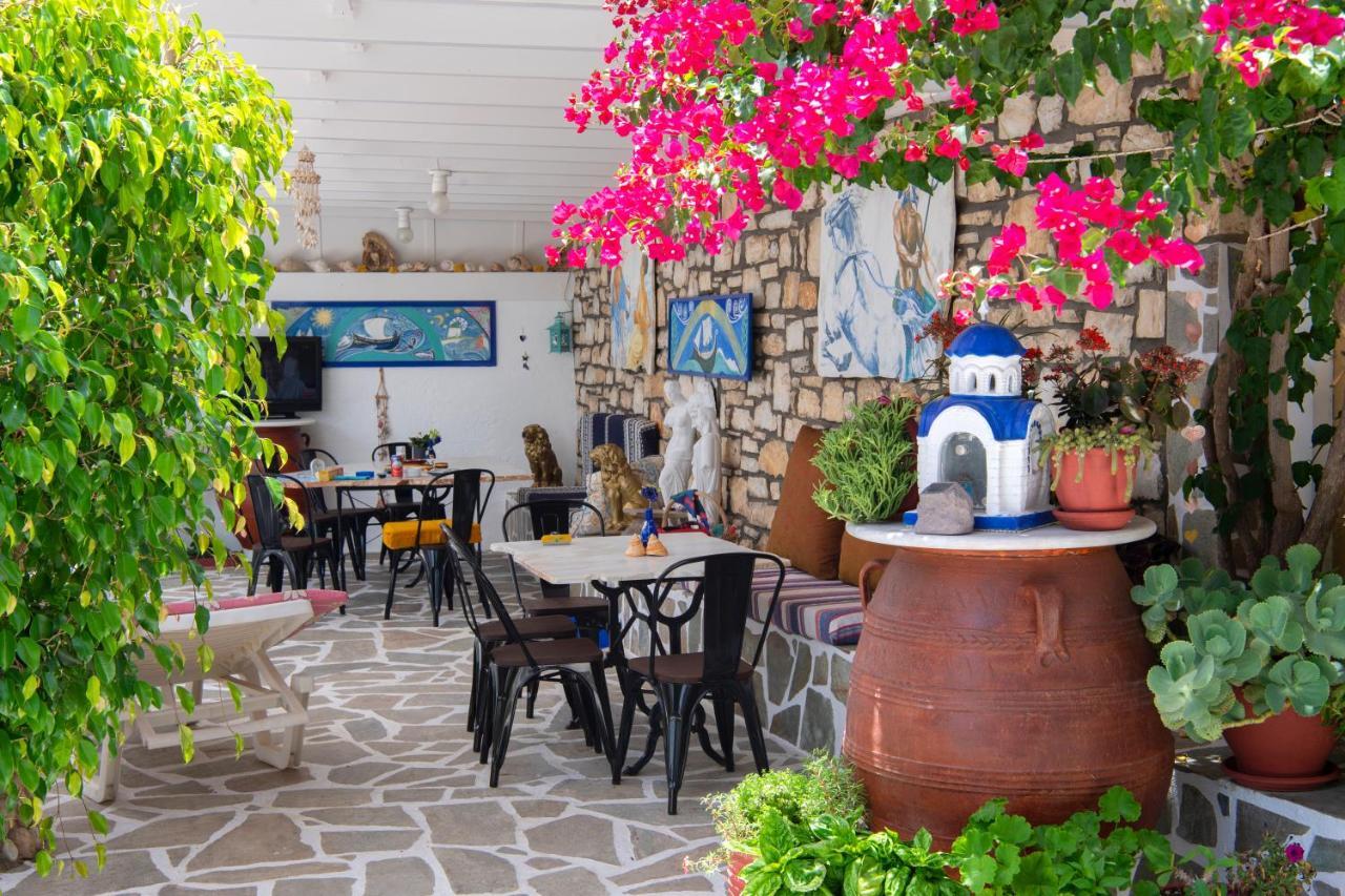 Ricos Two Bedroom House - Naoussa Paros Exterior photo